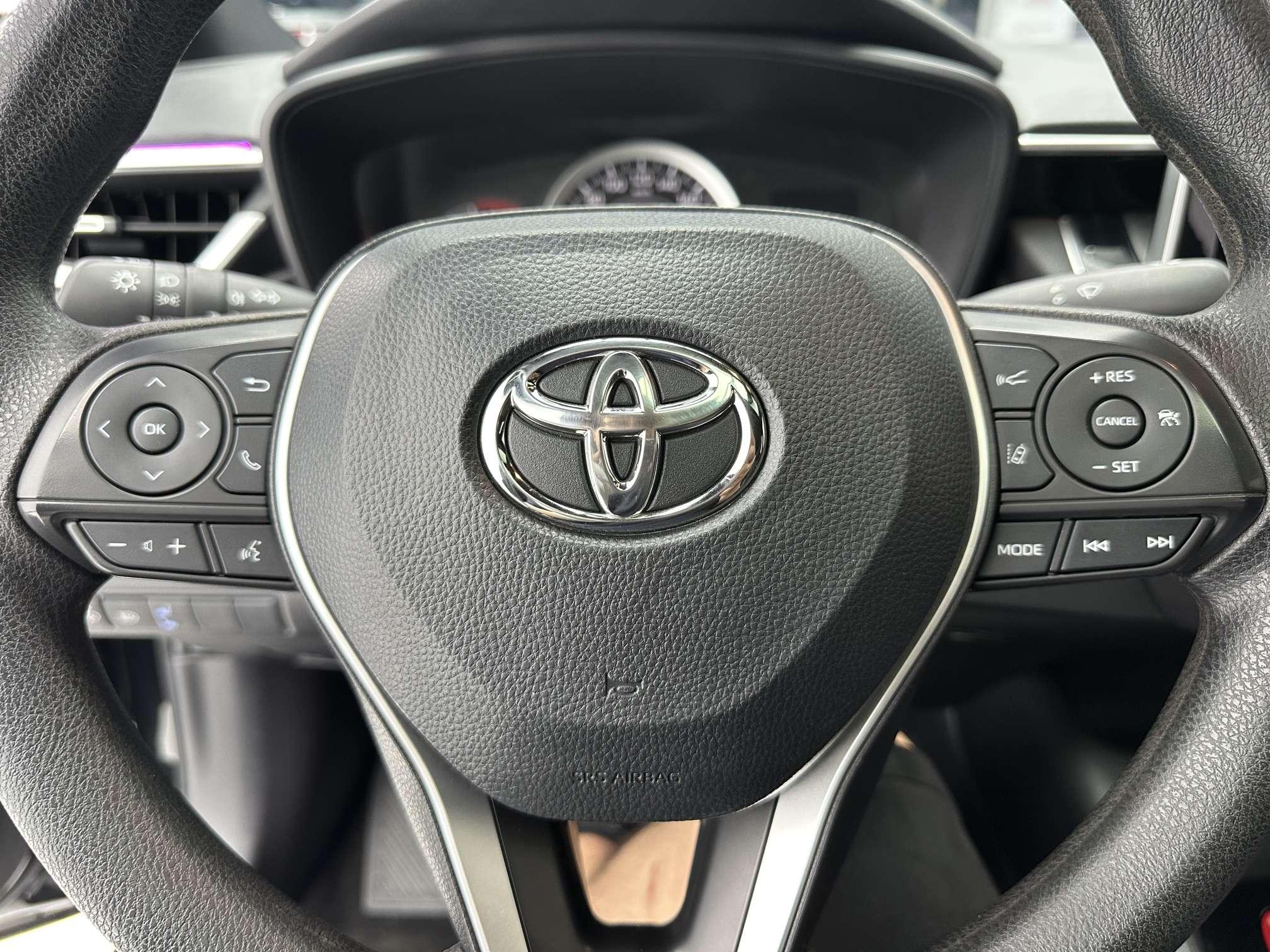 Toyota Corolla 2022, фото 14