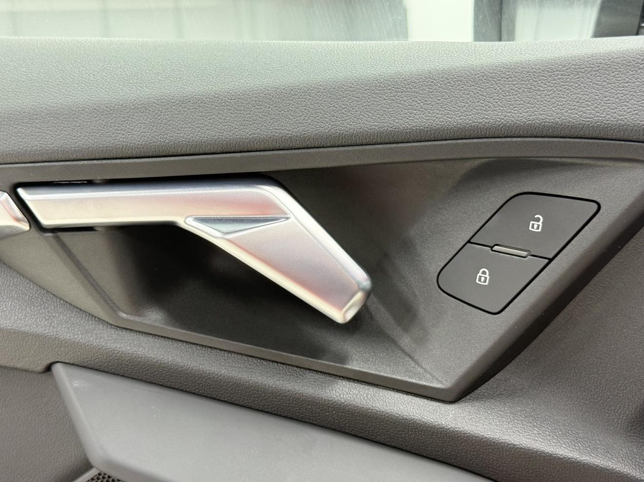 Audi A3 2022, фото 15
