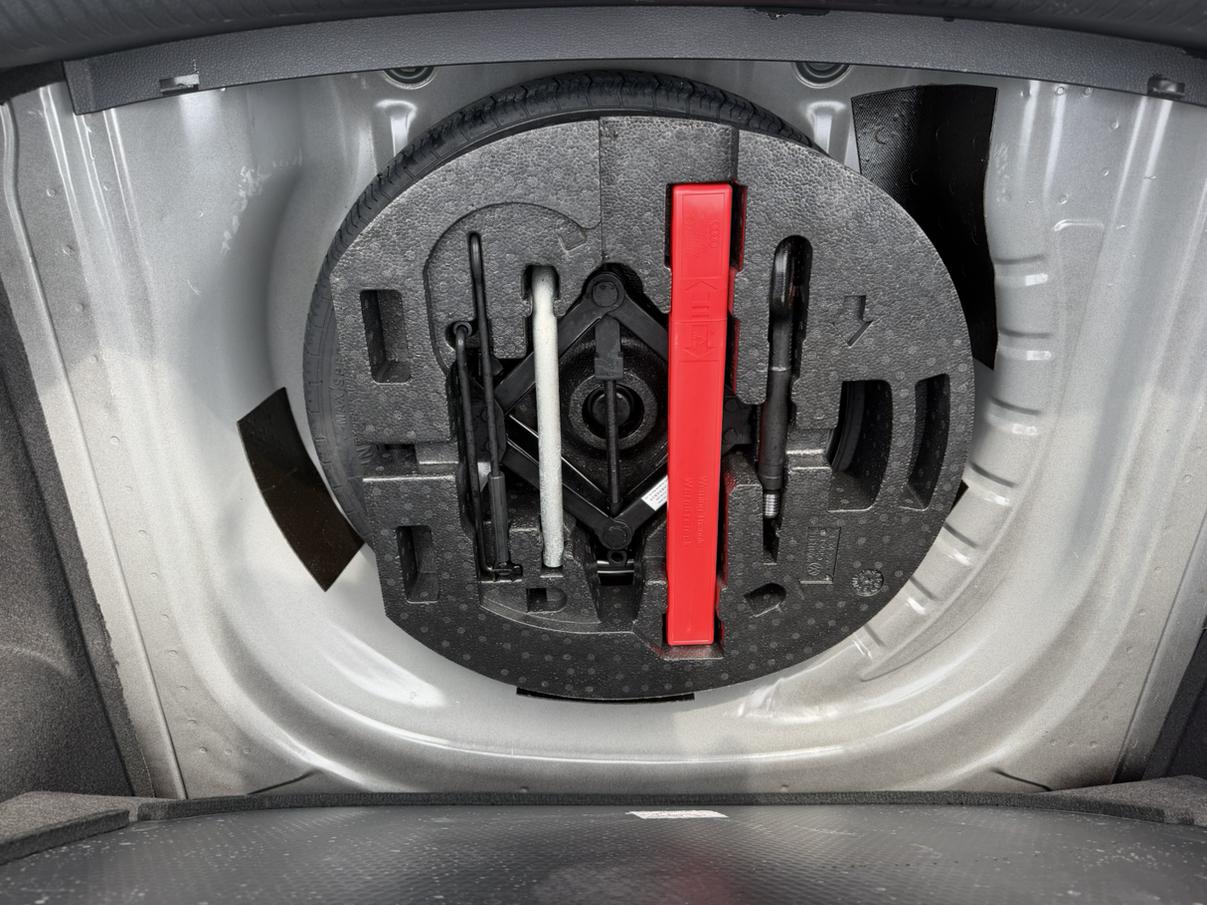 Volkswagen Lavida 2023, фото 17