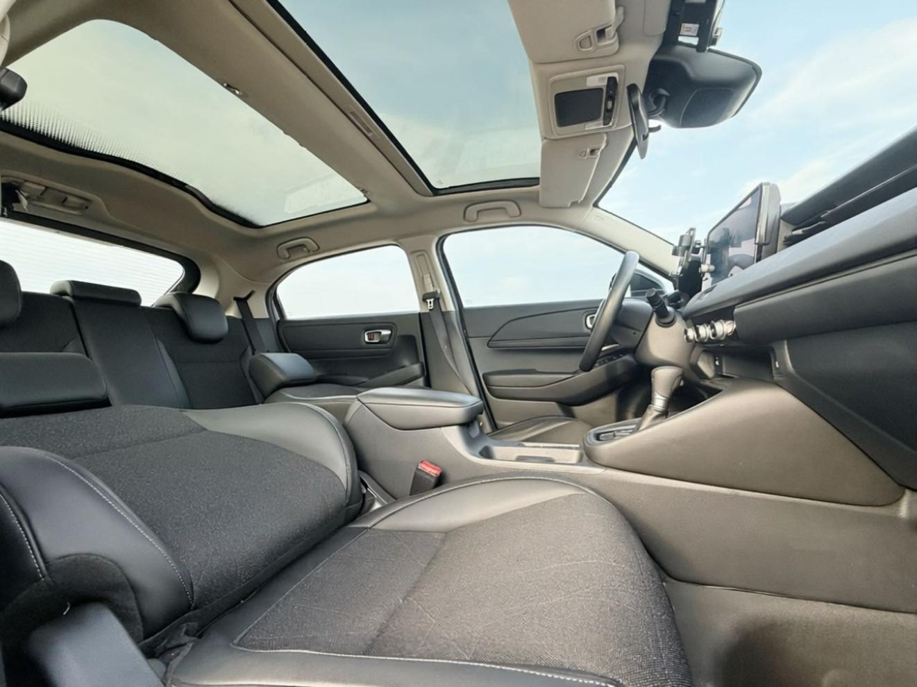 Honda Vezel 2023, фото 9