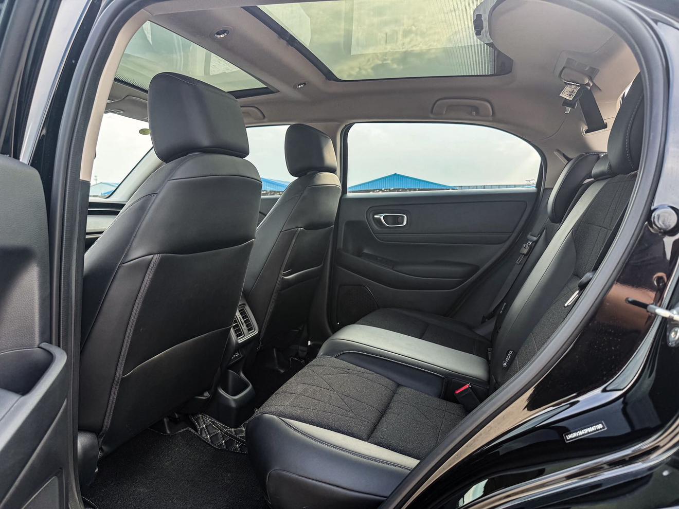 Honda Vezel 2023, фото 13