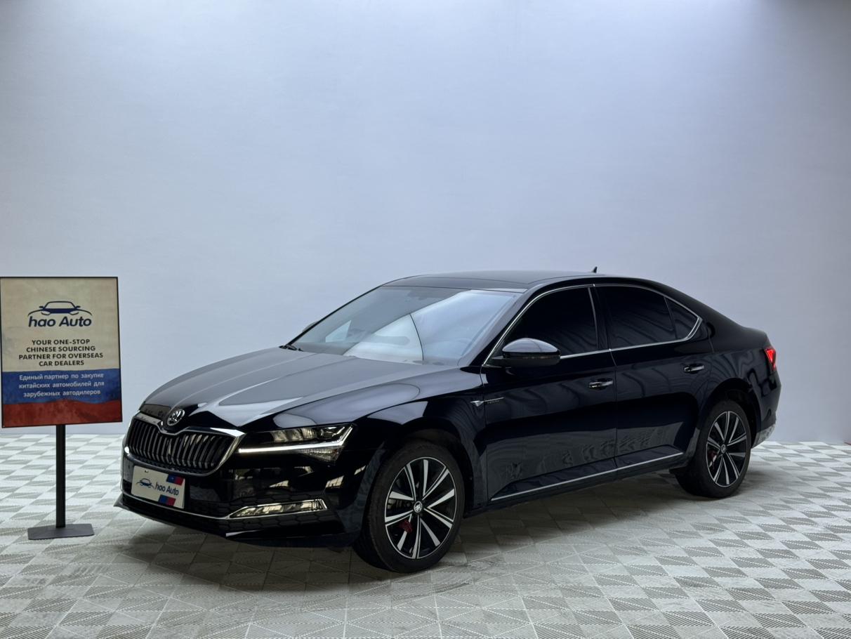 Skoda Superb 2023, 1.4 л турбо, робот (DCT), передний, пробег 4 800 км — авто из Китая с пробегом