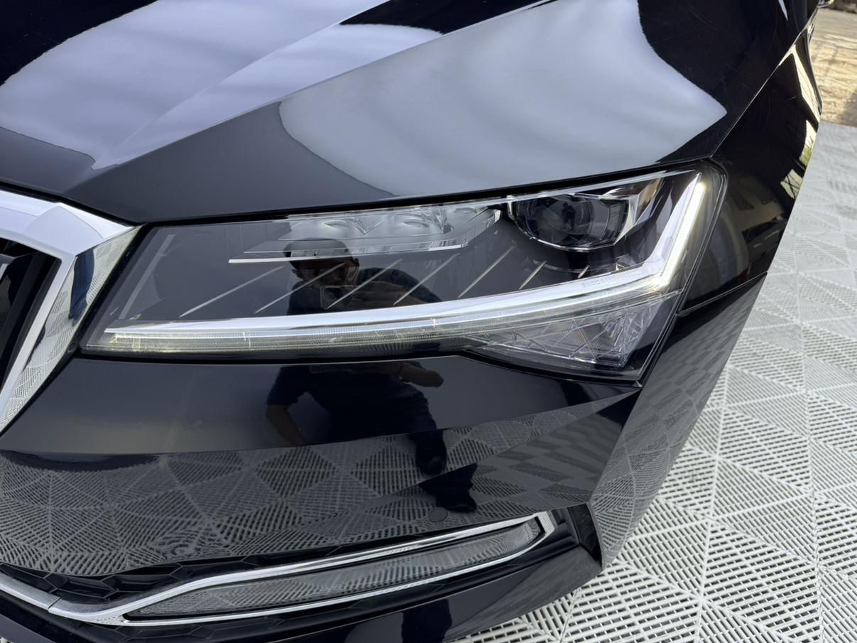 Skoda Superb 2023, фото 7