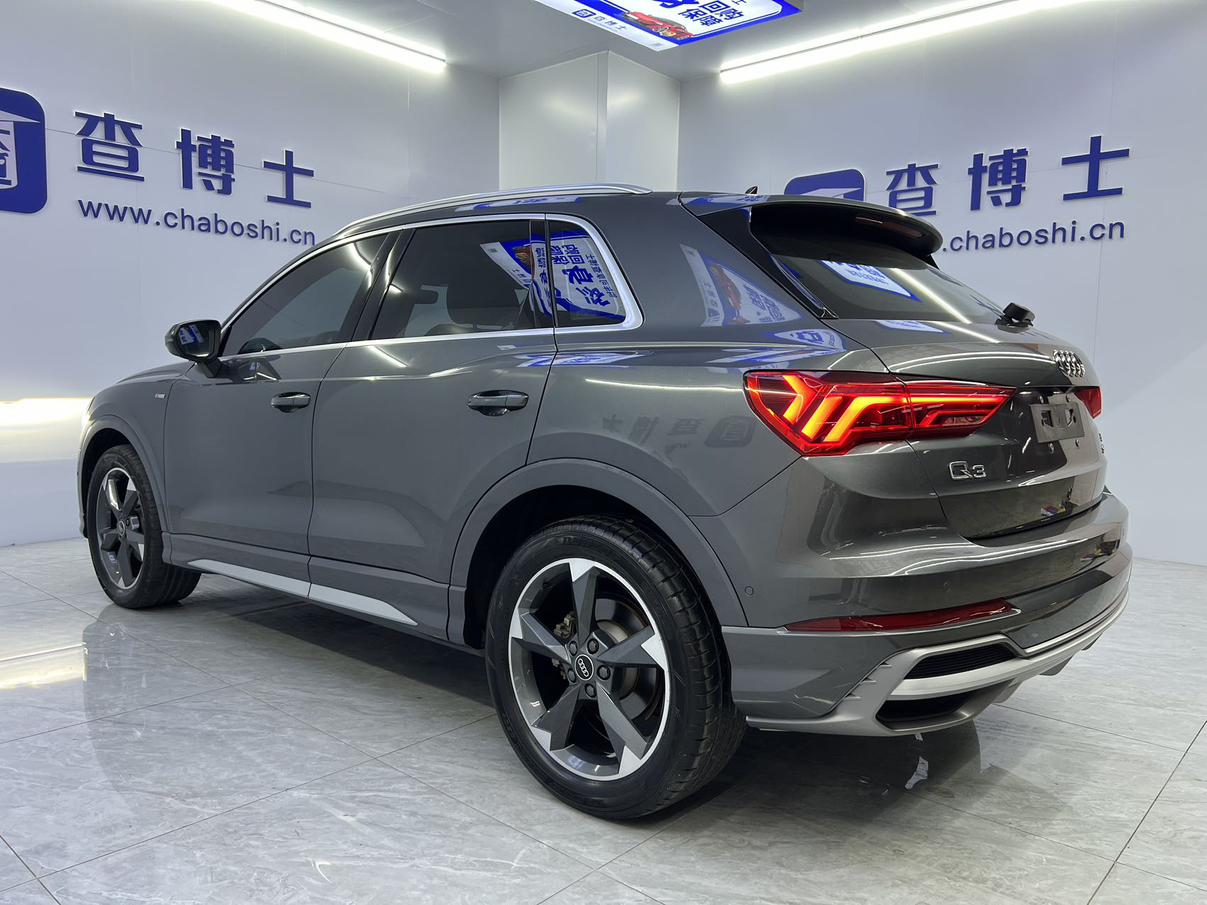 Audi Q3 2023, фото 15