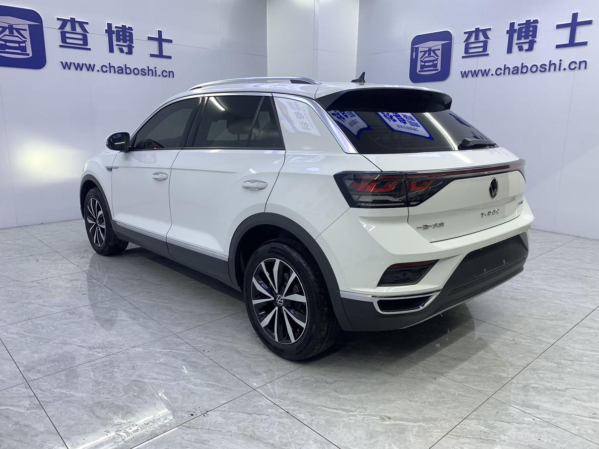 Volkswagen T-Roc 2023, фото 17