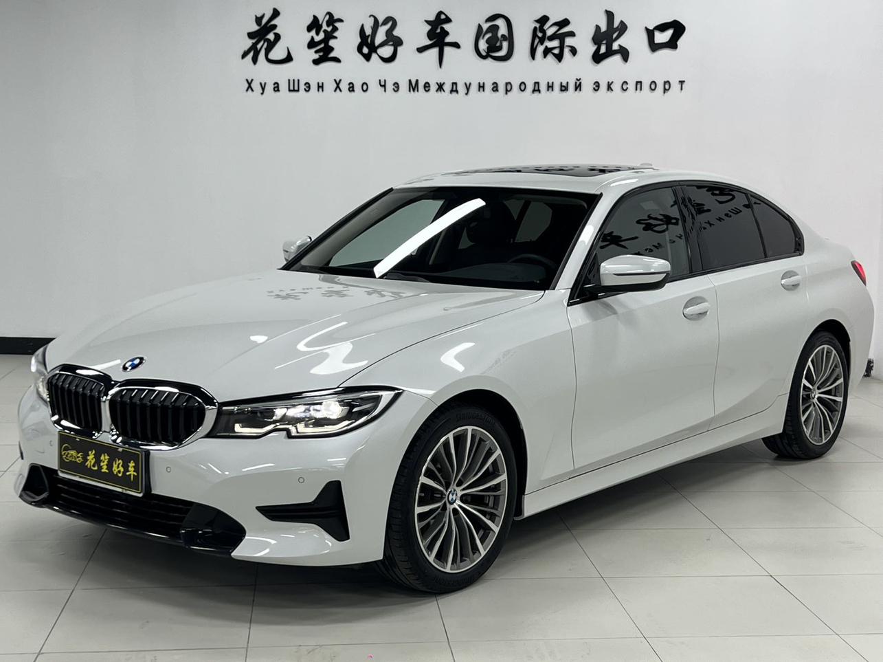 BMW 3 2022, 2 л турбо, автомат, задний, пробег 48 000 км — авто из Китая с пробегом