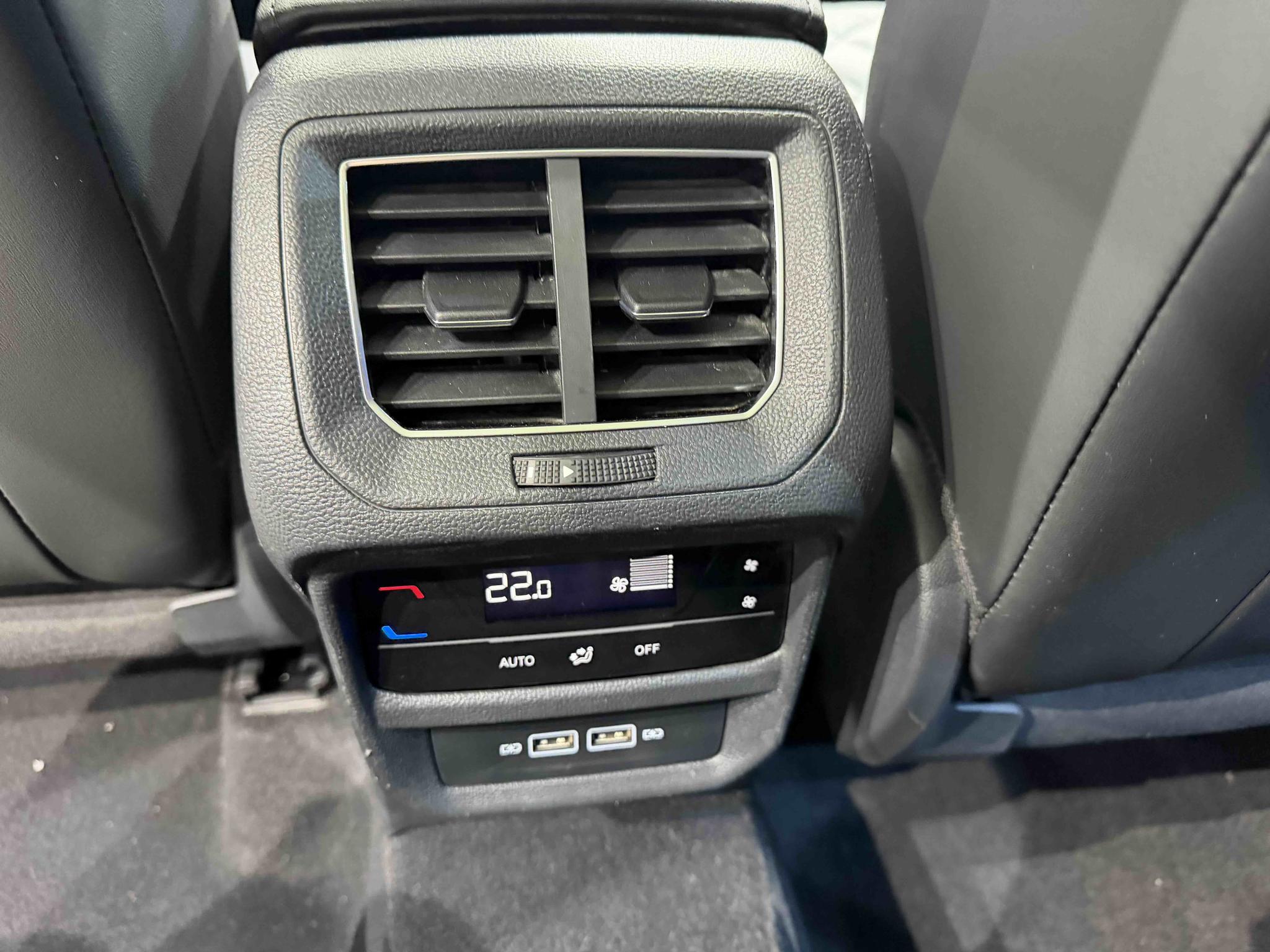 Volkswagen Tayron 2023, фото 16