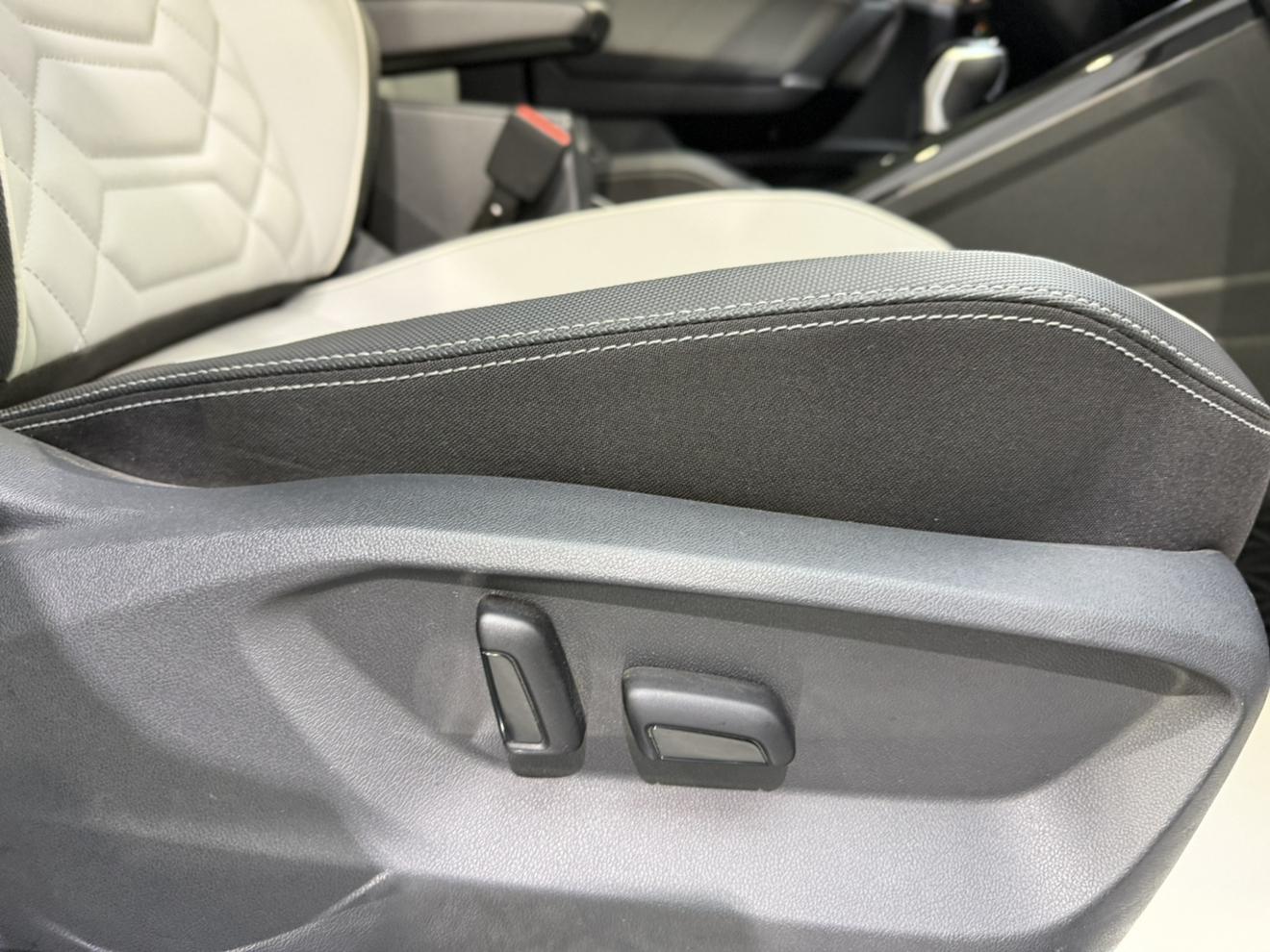 Volkswagen Tayron 2023, фото 17