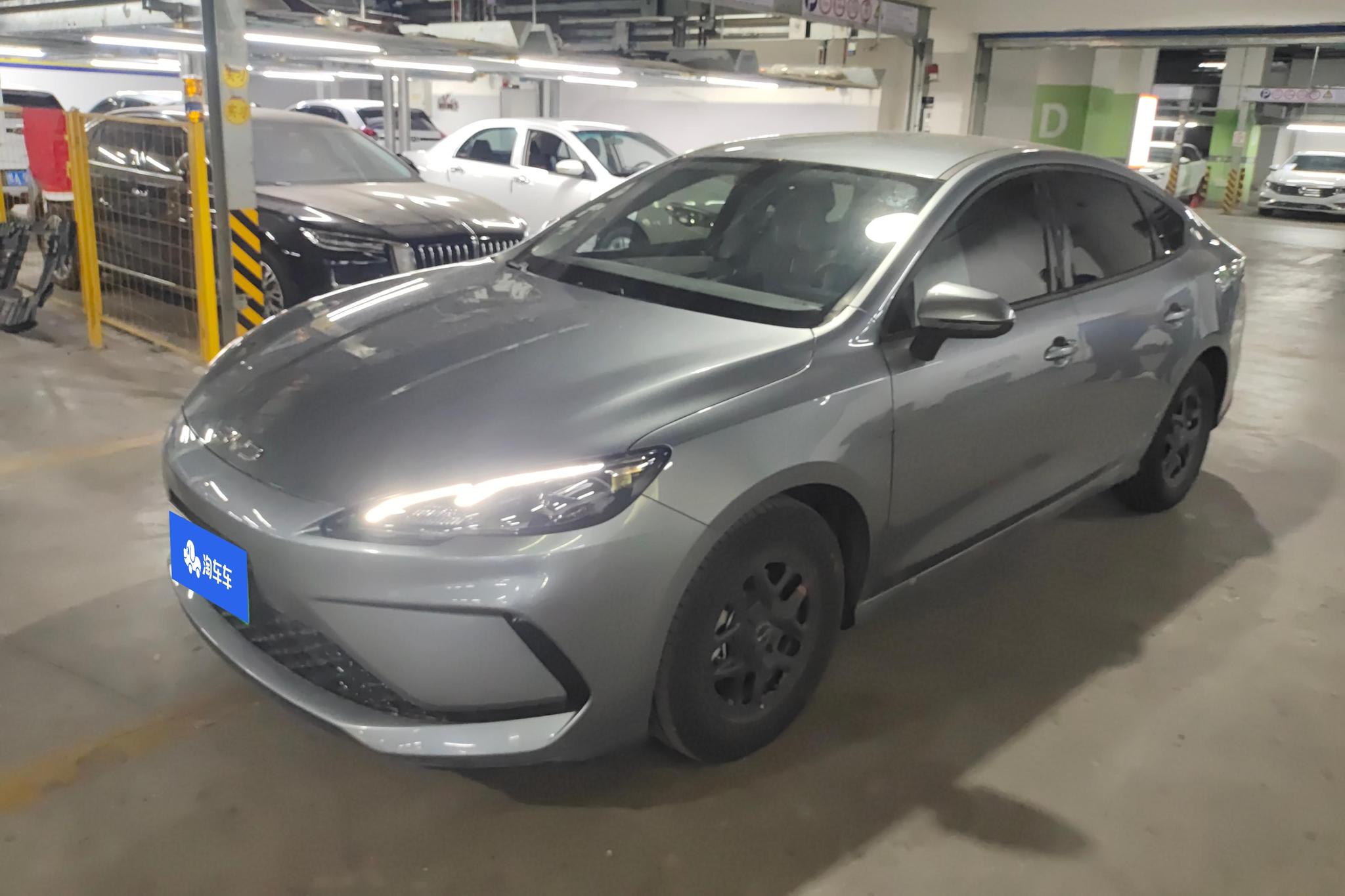 BYD Seal 2025, 1.5 л, вариатор (CVT), передний, пробег 6 000 км — авто из Китая с пробегом