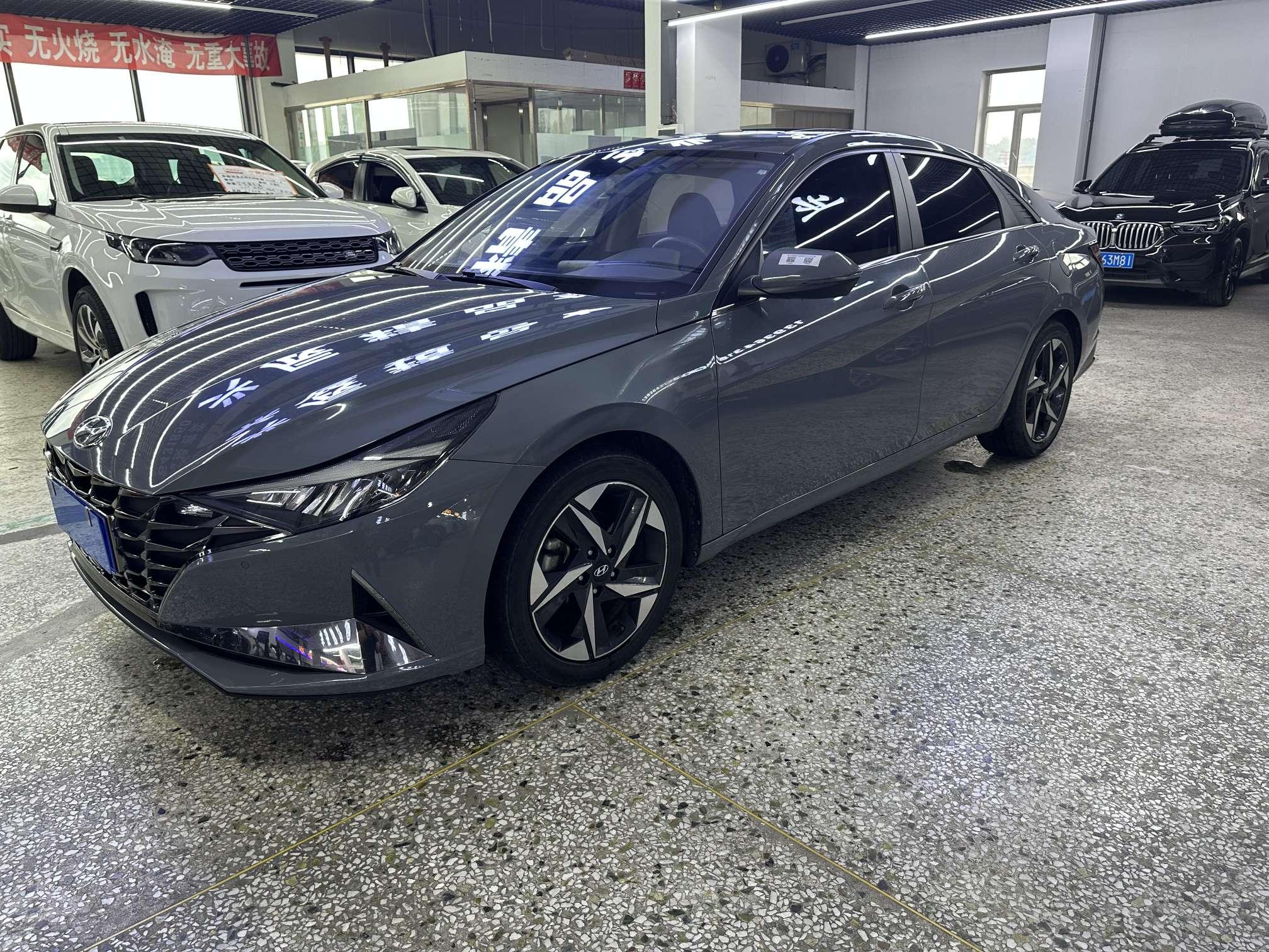 Hyundai Elantra 2022, 1.5 л, вариатор (CVT), передний, пробег 70 000 км — авто из Китая с пробегом