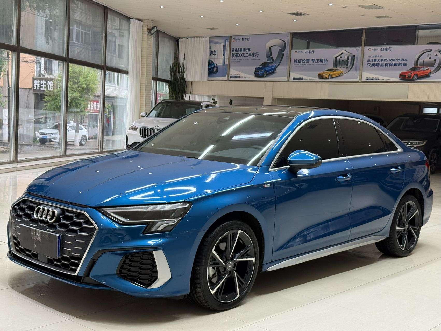 Audi A3 2022, 1.4 л турбо, робот (DCT), передний, пробег 27 000 км — авто из Китая с пробегом